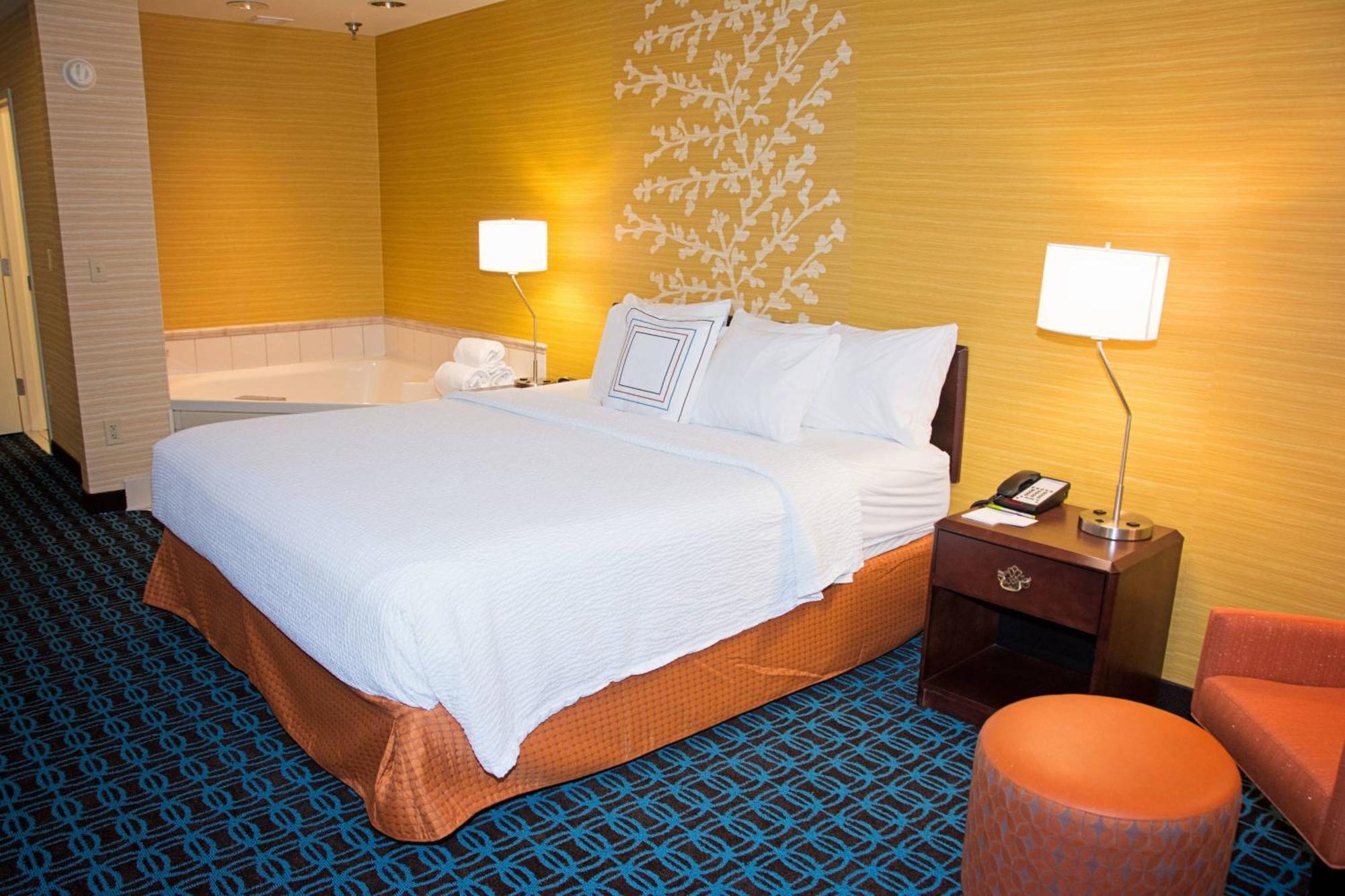 Fairfield Inn & Suites באטלר מראה חיצוני תמונה